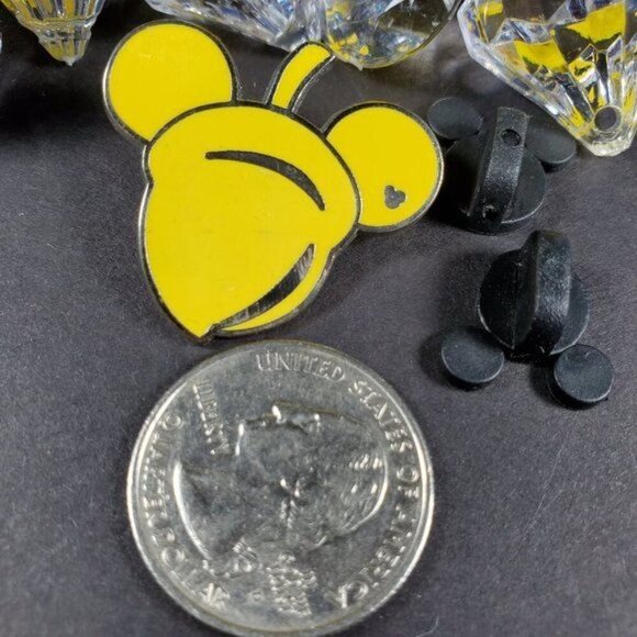 Disney Acorn Trading Pin Hidden Mickey Icon Brooch Lapel Pin Accessories Jewelry - Picture 2 of 5